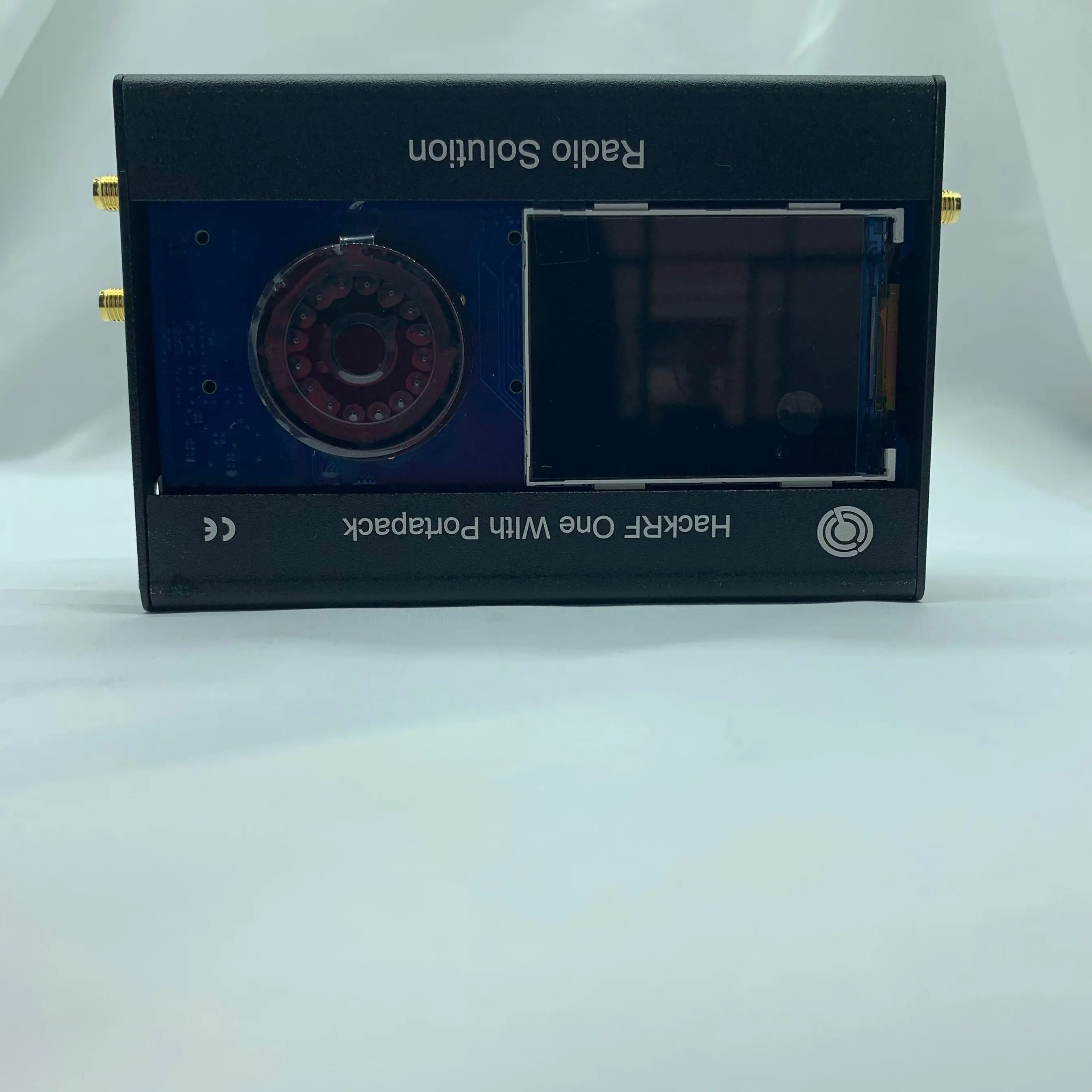 

Новейшая версия PORTAPACK + HACKRF ONE от 1 МГц до 6 ГГц SDR программно-определяемое радио + 0,5 ppm TXCO
