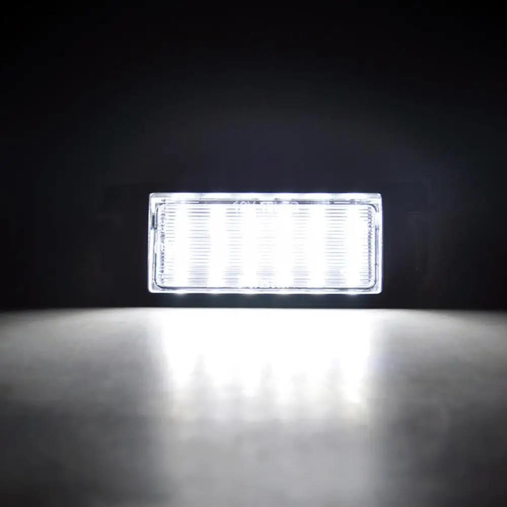 

For Hyundai i20 XG30 Terracan Coupe GK kia Rio Picanto Soul Car Rear white LED license plate light number plate lamp