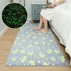 Светящийся коврик в виде ракеты, инопланетянина, прикроватный коврик с рисунками из мультфильмов для спальни, плюшевый бархатный ковер с Луной и звездами, детский игровой напольный коврик