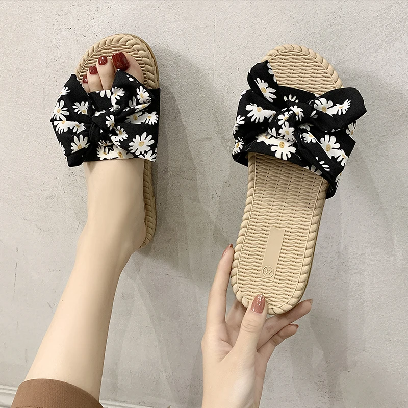 Босоножки женские универсальные с бантом модные сандалии на плоской подошве