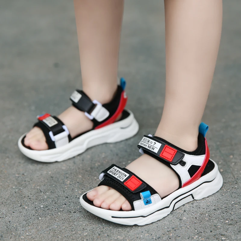 Детская обувь Летние сандалии для мальчиков Нескользящая резиновая в Корейском