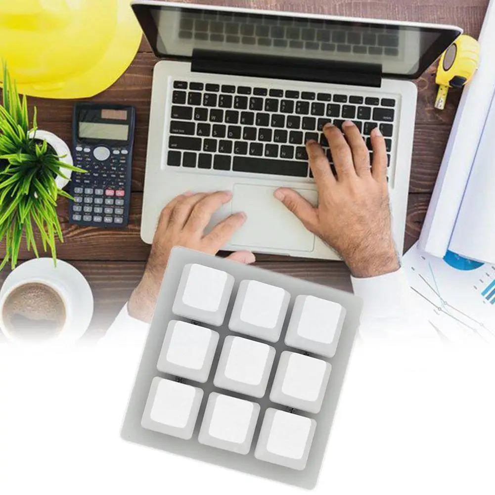

Small Keyboard 9 Keys Silver Axis Can Be Customized Can Bluetooth Be Customized Keyboard Keyboard Accounting X4O1