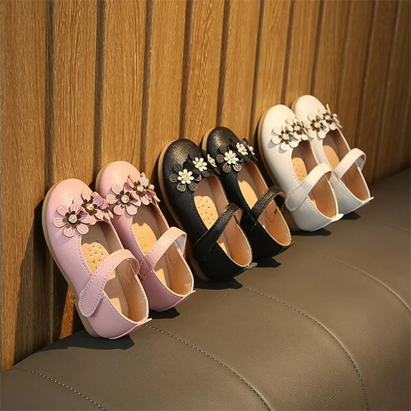 Летняя обувь для маленьких девочек детские сандалии с цветами вечерние туфли
