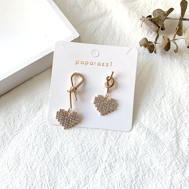 2019 корейские асимметричные золотые серьги в форме сердца с кристаллами висячие