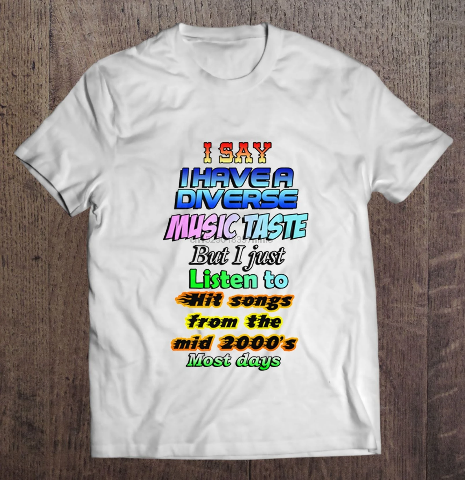Мужская футболка I Say Have A different Music Taste но я просто выслушиваю хитовые песни с