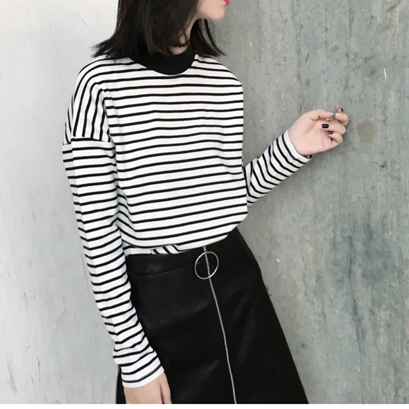 

2023 Autumn Women T Shirt Fashion Clothing Lady O Neck T-Shirt Causal Black White Strip Long Sleeve Top For Female