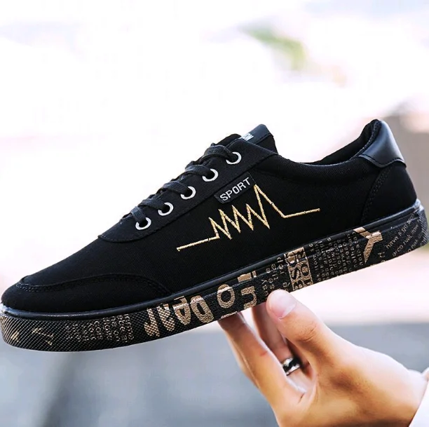 

New 2019 Spring Summer Canvas Shoes Men Sneakers Low top Black Shoes Men's Casual Shoes Male Brand Fashion shoesujm9