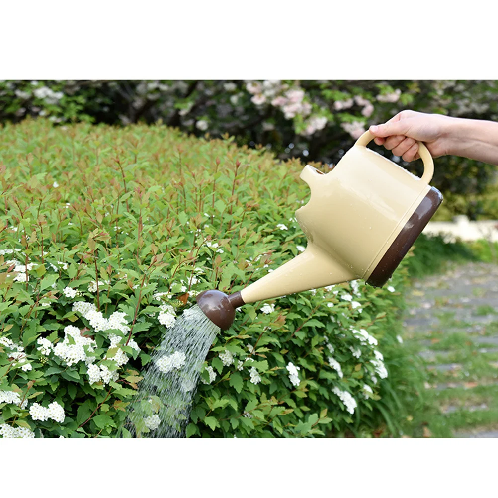 

4L Plastic Watering Pot Watering Kettle Household Gardening Tool Flowers Potted Watering Can Sprinkler (Beige)