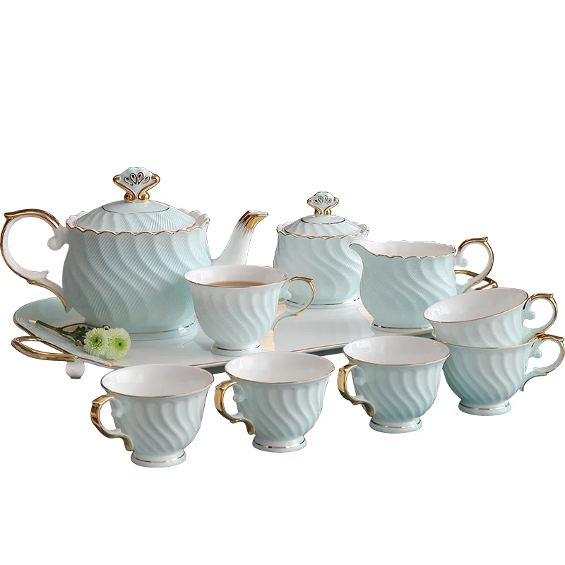 

European Modern Coffee Cup Sets Bone China Small Cute Wedding Tea Mate Cup Set Saucer Porcelain Metal Xicara Drinkware EB50BD