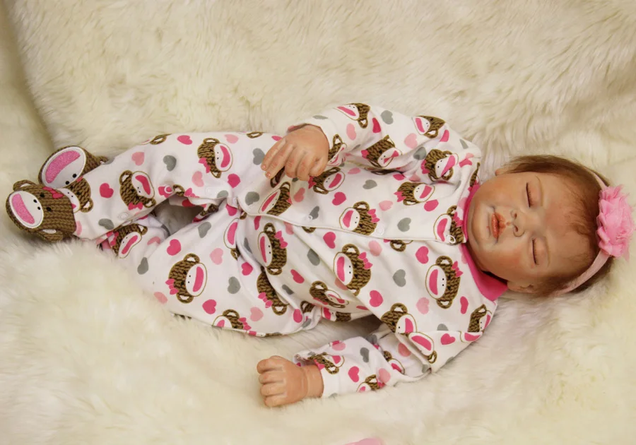 Выглядят как настоящие девушка для малышей с надписью Мое возрождающая