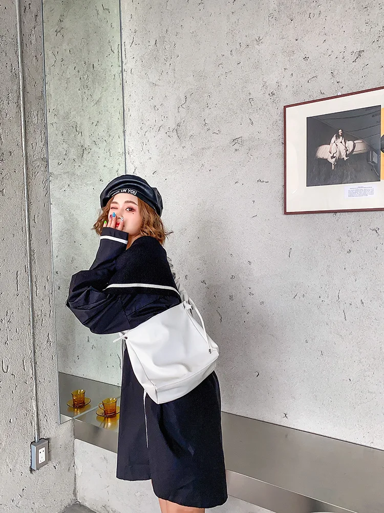 

QING MO Black White Women Lantern Sleeve Blouse 2021 Spring Women Sailor Collar Shirt Female Plus Size Loose Blouse ZQY6350