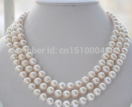 

3row 8-9mm WHITE ROUND FRESHWATER PEARL NECKLACE