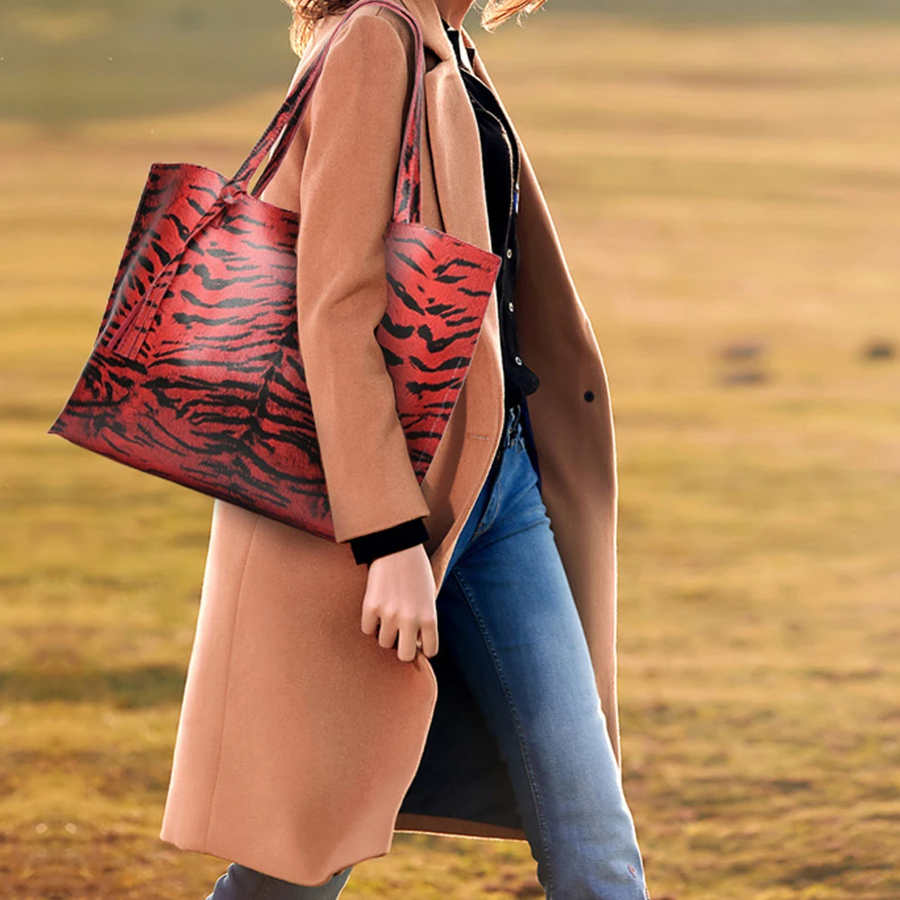 2020 винтажные Ретро кожаные сумки с тигровым леопардовым принтом и кисточками