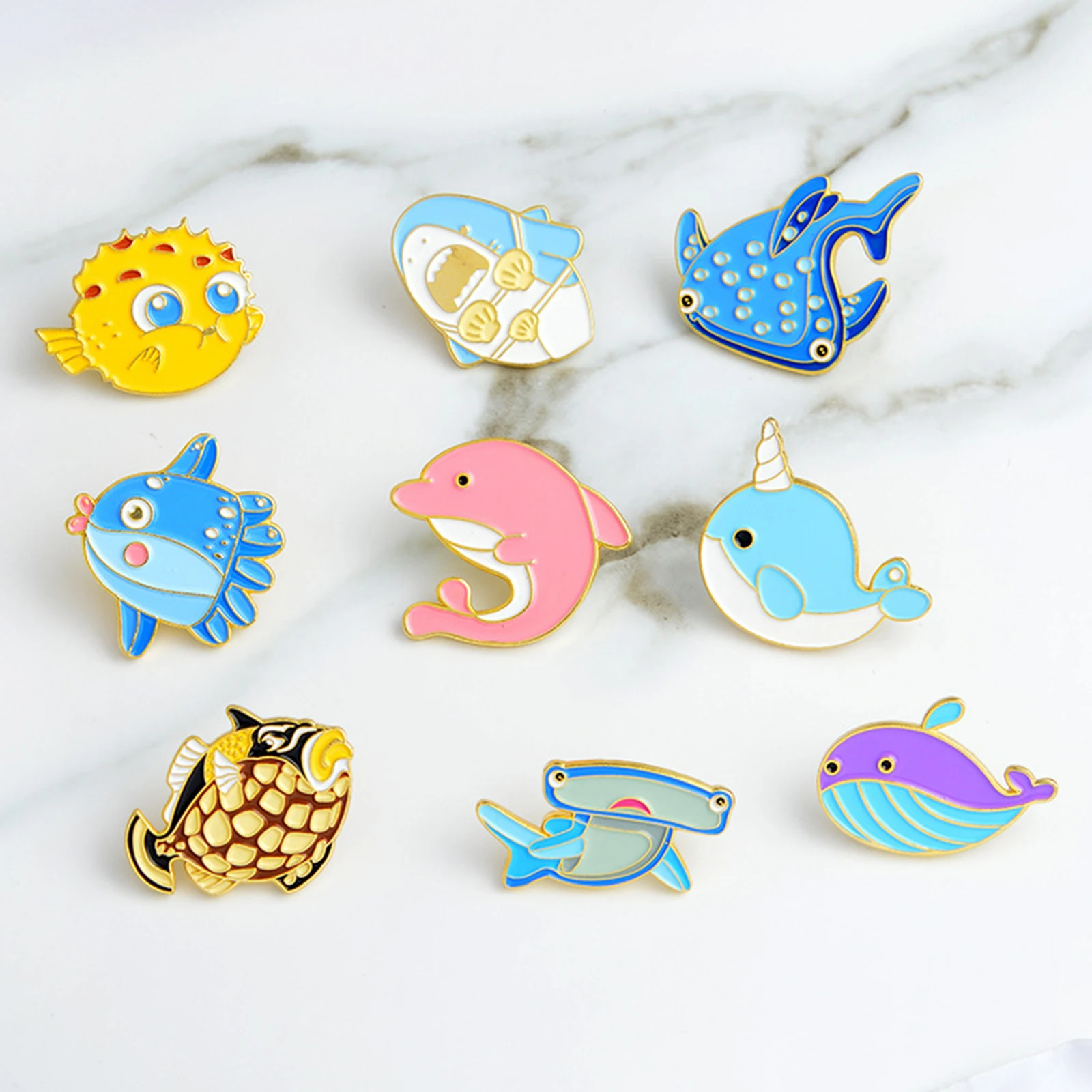 

Ocean Enamel Pins Brooches Cute Whale Dolphin Animal Brooches Lapel Pin Shirt Bag Deep Sea Badge Freedom Jewelry Gift for Friend