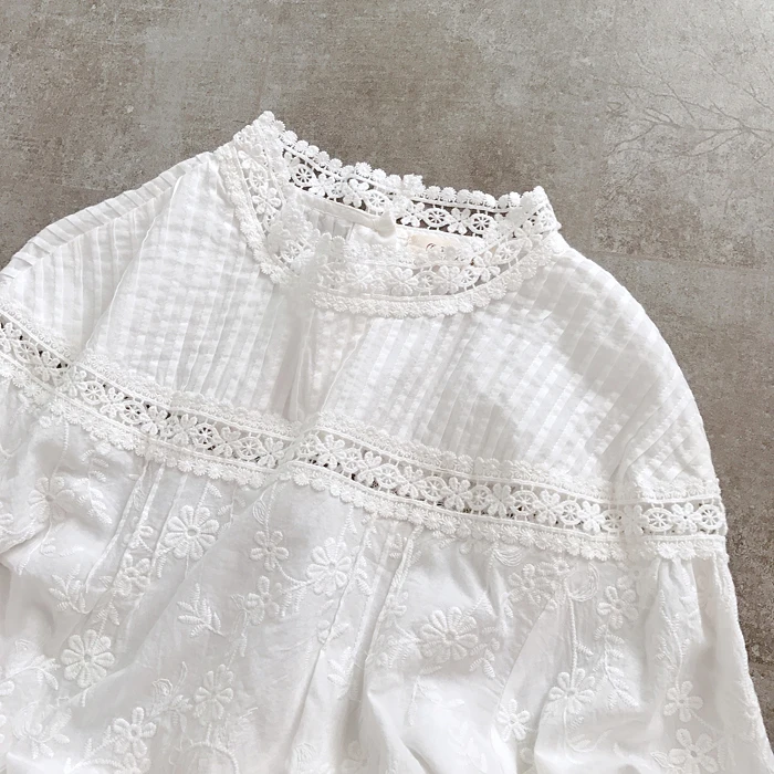 Полная Кружевная аппликация в форме цветка воротник стойка выдалбливают Белый