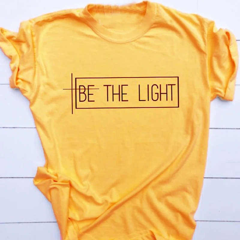 Женская футболка с принтом Be The Light|Футболки| |