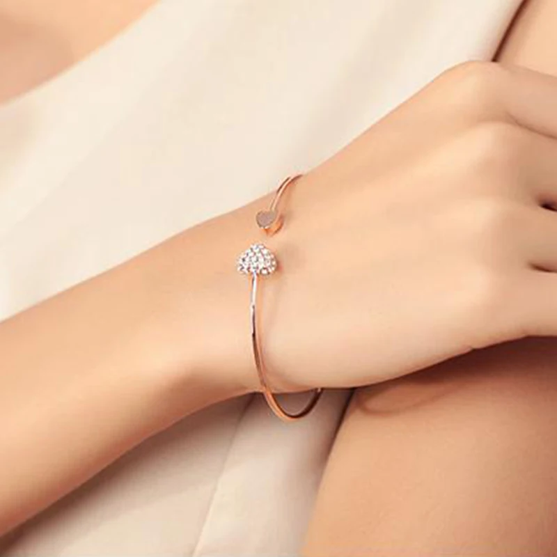 

New Love Rhinestone Bracelet Popularity All-match Simplicity Fashion Hand Jewelry Trinkets Holiday Gift Bracelets for Women