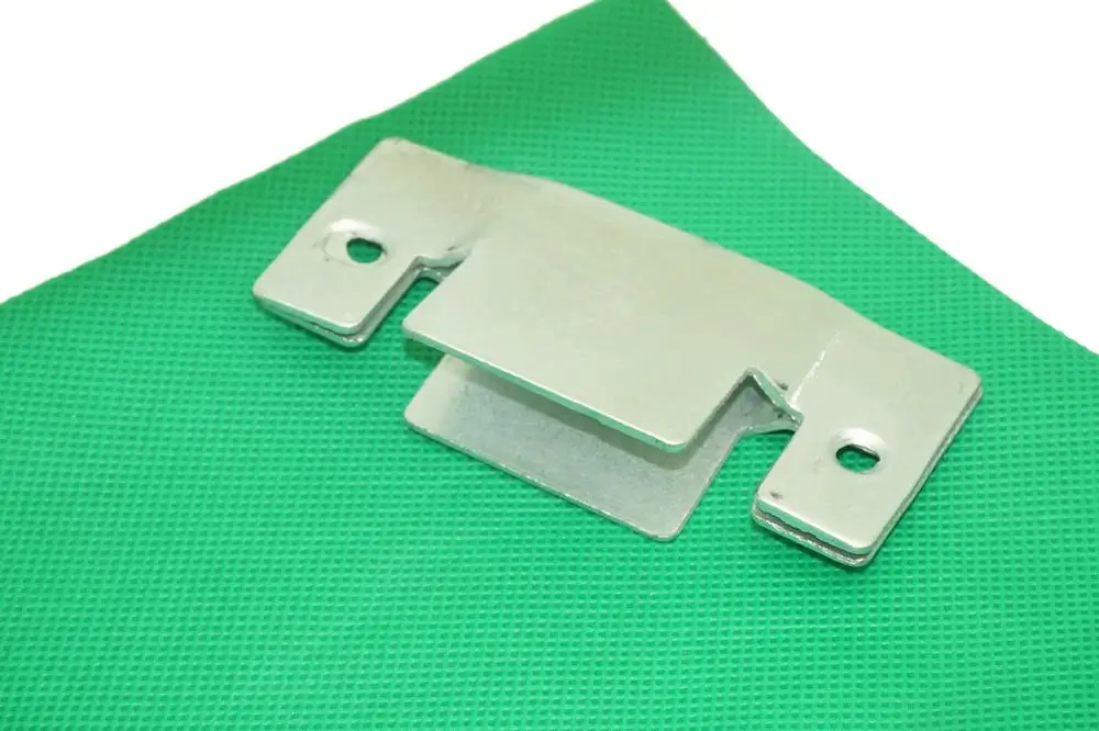 1 металлический угловой кронштейн для мебели дивана кровати соединительные