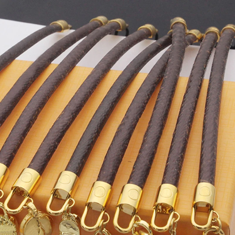 

Cowhide Bracelets on hand leather luxury female bangles Printed Golden lock pendant Couple bracelets charm Women jewelry Gift