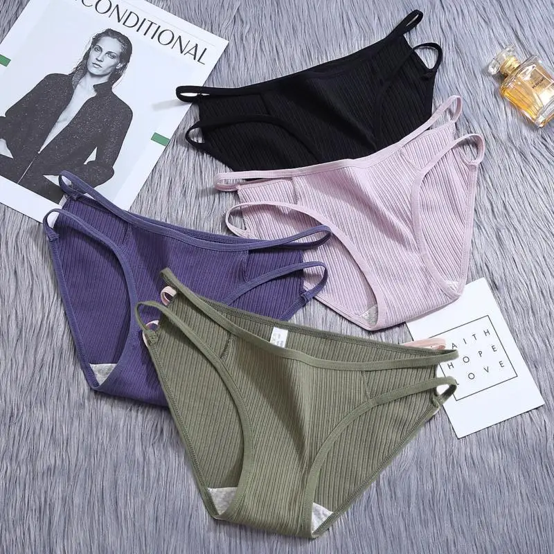 

Women's sexy low-waisted cotton panties with cutout intimate lingerie accessories Thongs Bikini Seamless panties for women