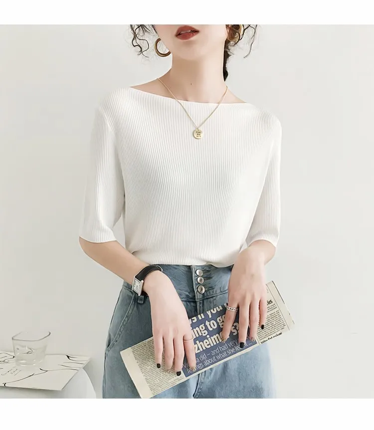 

Summer ice silk short sleeve T-shirt women's short women's 2021 new spring loose large one neck middle sleeve top