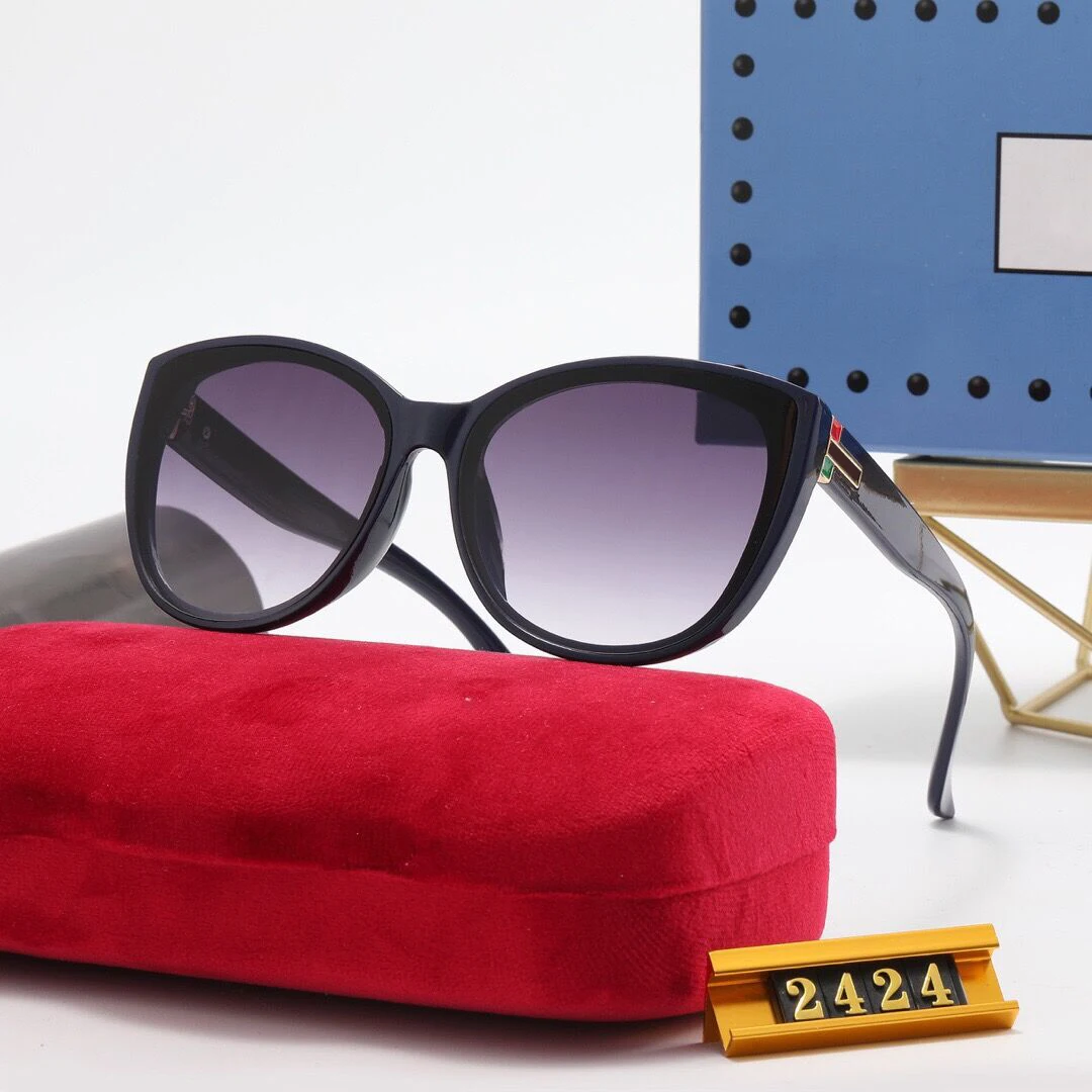

Sunglasses lady 2021 fashion lady luxury high quality retro designer brand give glasses box and cat's eye ellipse for driving
