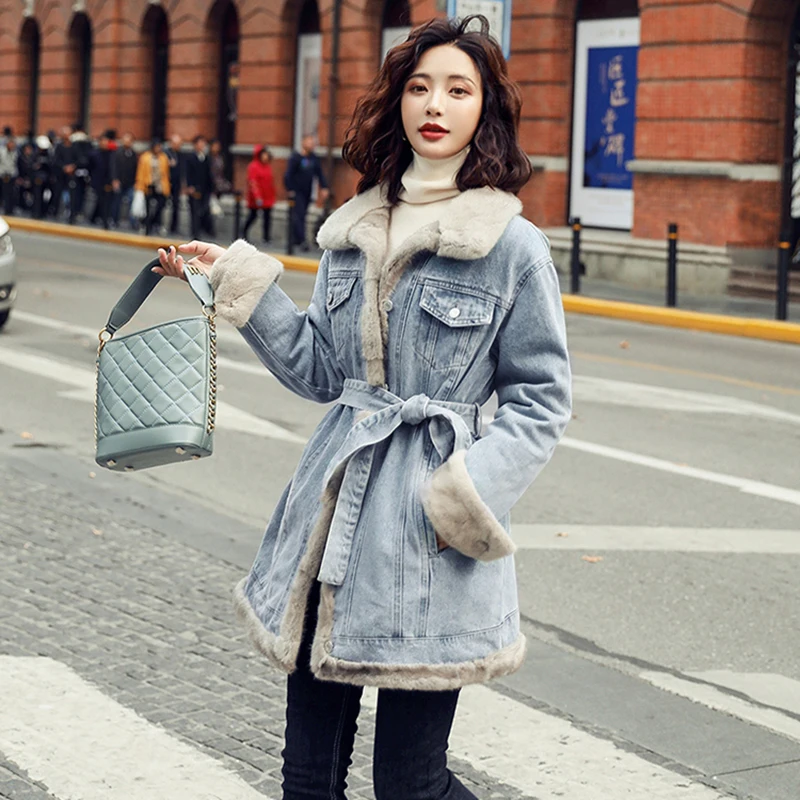 

HWLZLTZHT 2020 New Winter Jacket For Women Belt Denim Coat Fur Jacket Ladies Outwear Plus Velvet Padded Jackets Warm Jean Coat