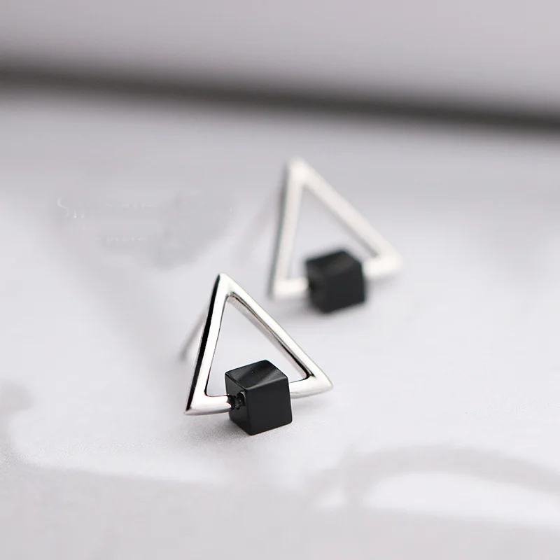 

925 Sterling Silver Black Square Triangle Stud Earrings for Women Prevent Allergy Jewelry eh184
