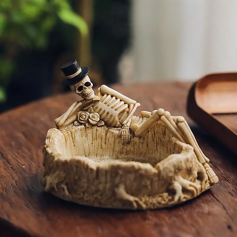 

Skull Ashtray Resin Ashtray Skull Ghost Beauty Statue Craft Ashtray Tobacco Ash Box Sculpture Statue Cigarette Ash Container