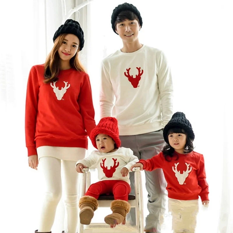 

New Christmas Clothes Family Matching Clothes 100%Cotton T-shirt Mother Father Baby Clothes Family Outfits Family Clothes
