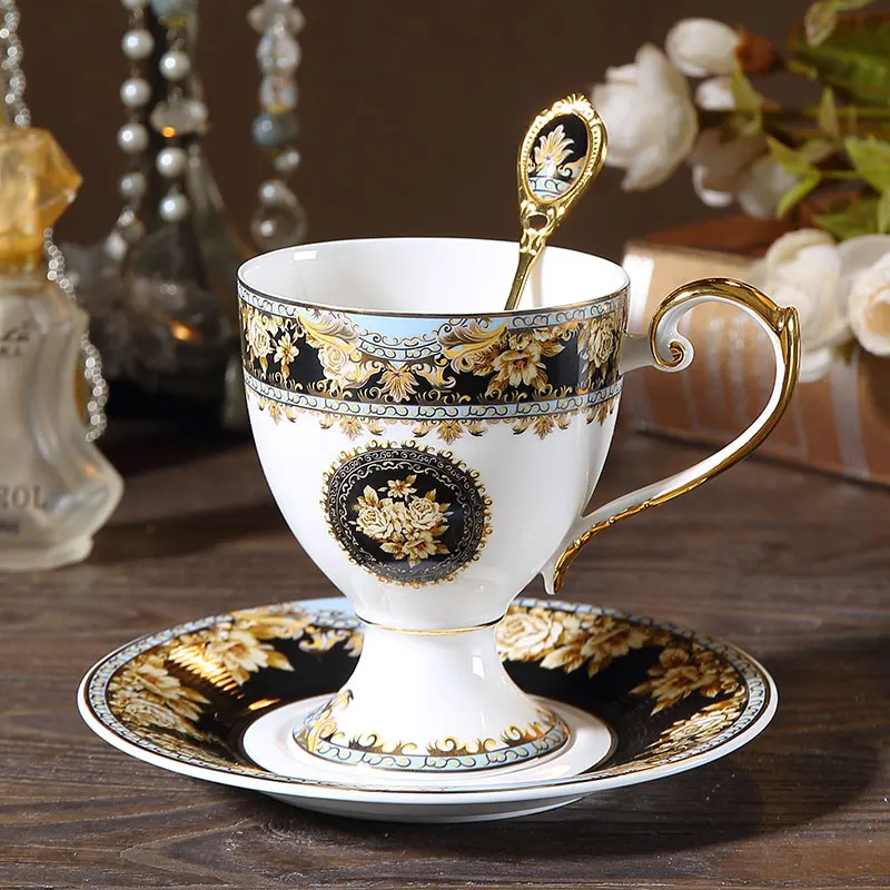 

Роскошные Дизайнерские наборы кофейных чашек из костяного фарфора, креативная фарфоровая чайная чашка, послеобеденный чай вечерние домашн...