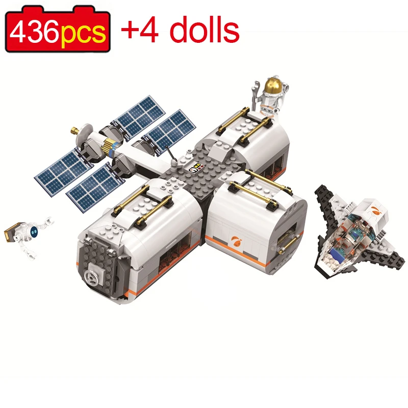 Город лунный космической станции спутниковой связи Миссии