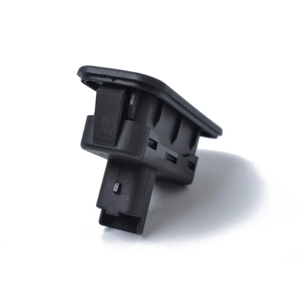 Car Back-up Switch Boot Tailgate Trunk Release Switch 8200076256 for Renault Clio Megane Captur Kangoo Black Luggage Switch