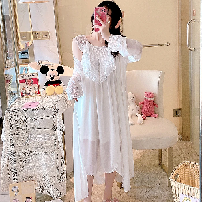 

Women Sexy Robe & Gown Sets Princess Style Spring And Autumn Nightdress Female Long Sleeve White Lace Female Homewear