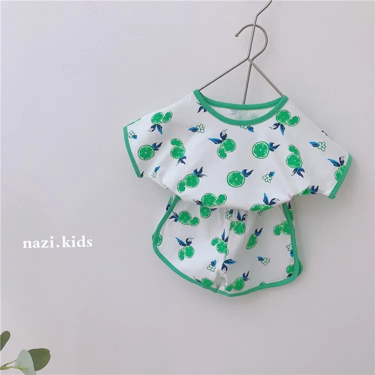 Милые комплекты одежды с фруктовым принтом для маленьких мальчиков и девочек