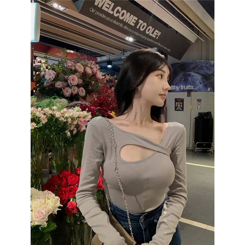 

Ins Aesthetic Clothes Hollow Out Asymmetrical Solid Skinny Crop Top T Shirt for Women Korean Fashion Clothing Early Autumn New