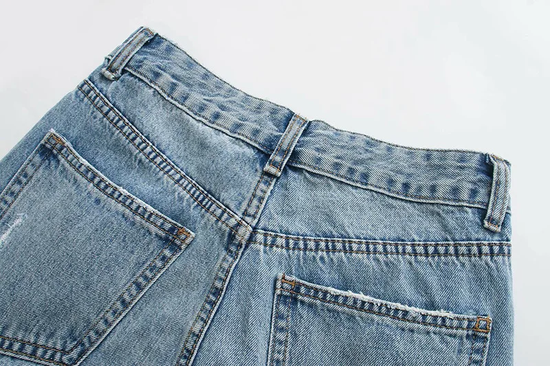 

Za Faded High-Waist Jeans Featuring Five-Pocket Design Ripped Detailing On The Front And Zip Fly And Metal Top Button Fastenins