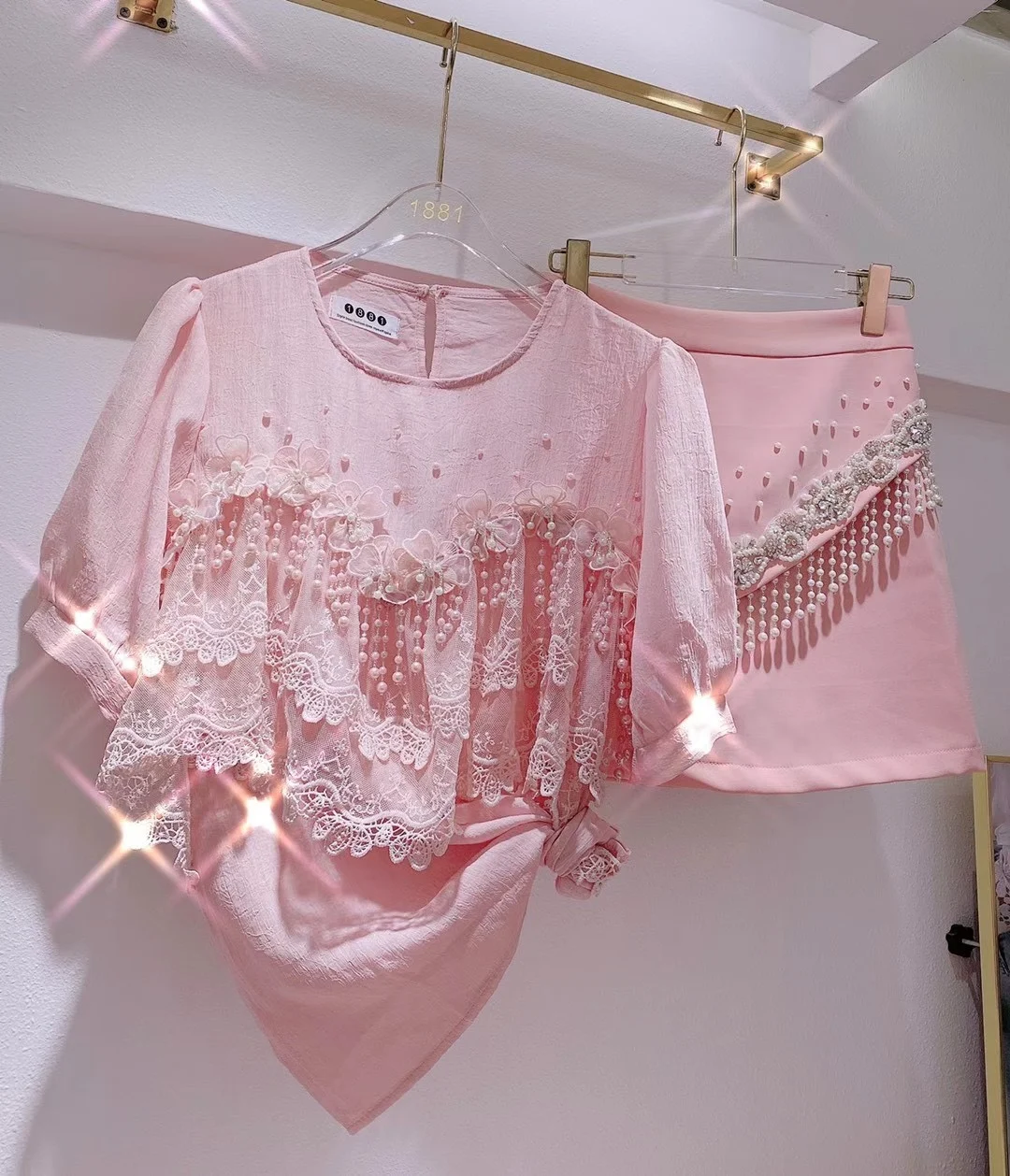 

Summer New Women Beaded Lace Ruffled Blouse Fashion Sweet Elegant Puff Sleeve Chiffon Shirt All-matching Female Loose Top