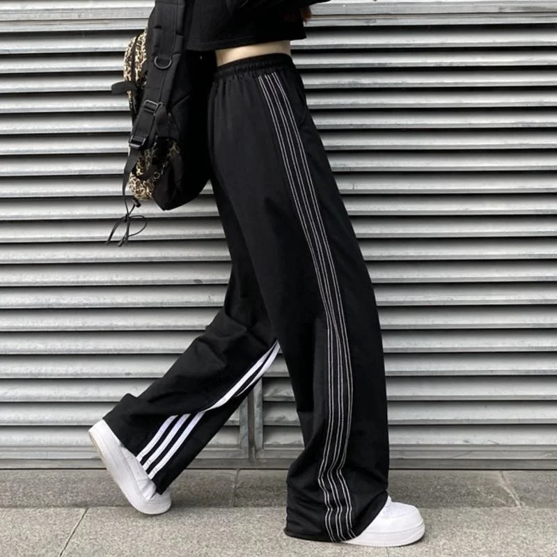 

Three Bars Gray Sports Pants Female Straight Casual