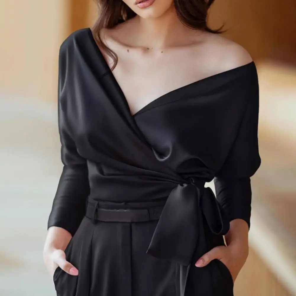 

Женский Атласный топ с открытыми плечами, элегантная Однотонная рубашка с глубоким V-образным вырезом и длинным рукавом, осень 2021