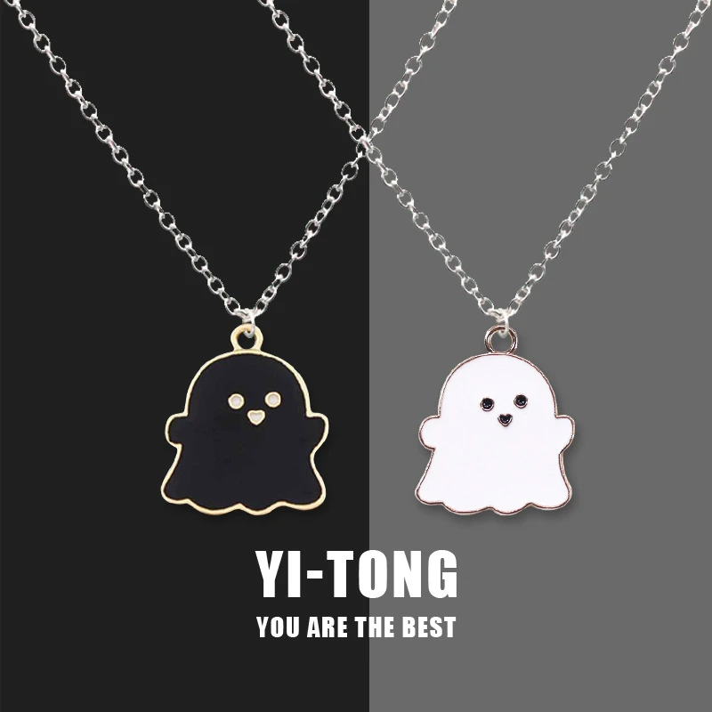 

Cute Exquisite Cartoon Little Ghost Pendant Necklace Simple Couple Clavicle Chain Couple Jewelry Souvenir Best Gift