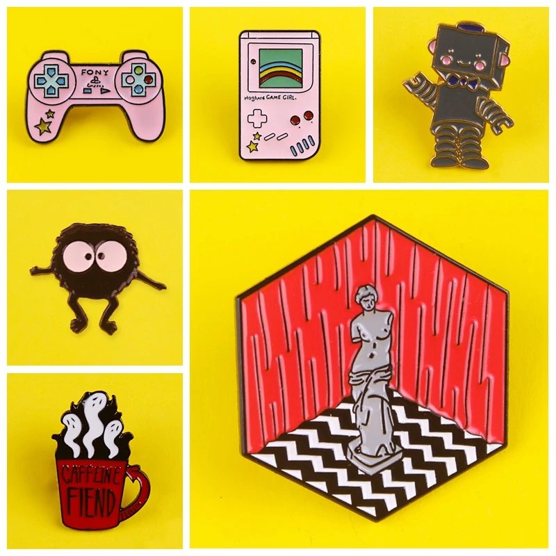 Брошь из цинкового сплава с изображением сломанной руки | Дом и сад