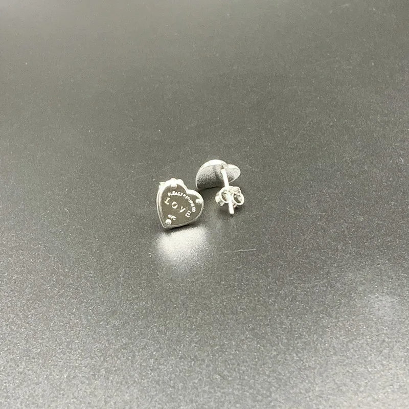 

Woman 925 sterling silver heart-shaped earrings, classic high-quality fashion exquisite jewelry holiday gifts