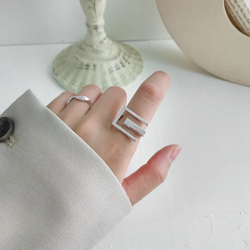 Кольцо женское из серебра кольца с буквами пробы минималистичное изменяемым