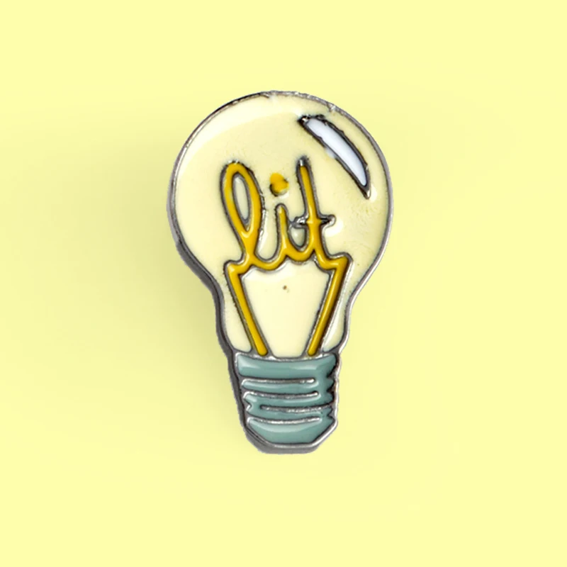 Мультяшная брошь в виде лампочки Желтые Повседневные булавки форме топоплиса