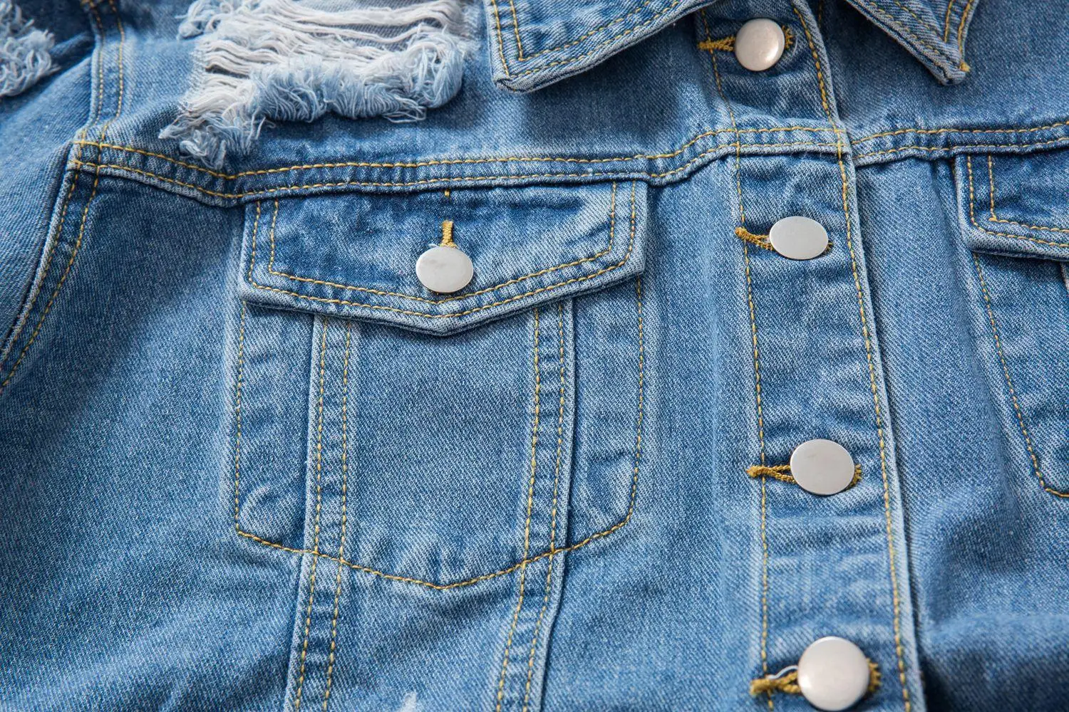

L-3XL 2020 Spring Large Size Women Hole Denim Coat Winter Casual Fashion Loose Denim jacket Plus size Female Blue Coats Outwear