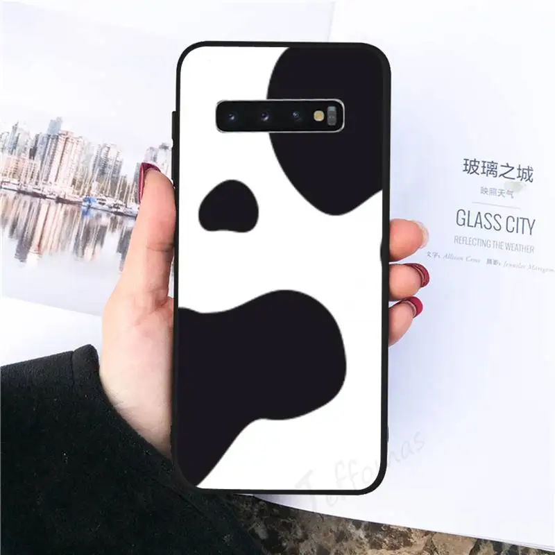 

Cow Print Phone Case For Samsung galaxy S 8 9 10 20 21 30 A 30 50 51 70 note 10 plus Ultra 5g