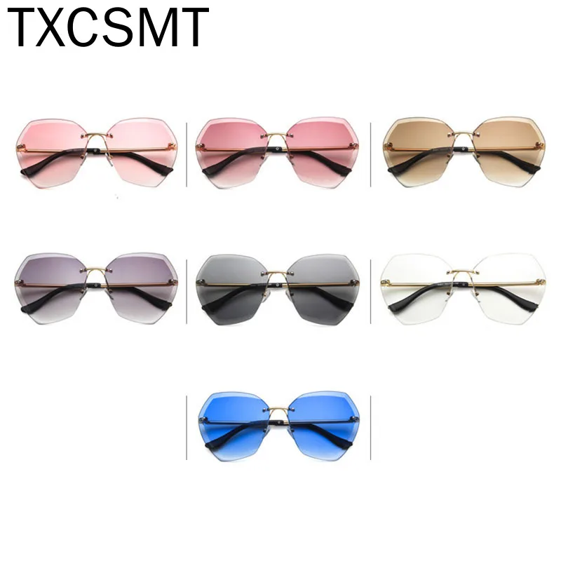 Новые солнцезащитные очки в большой оправе с обрезанными краями женские модные