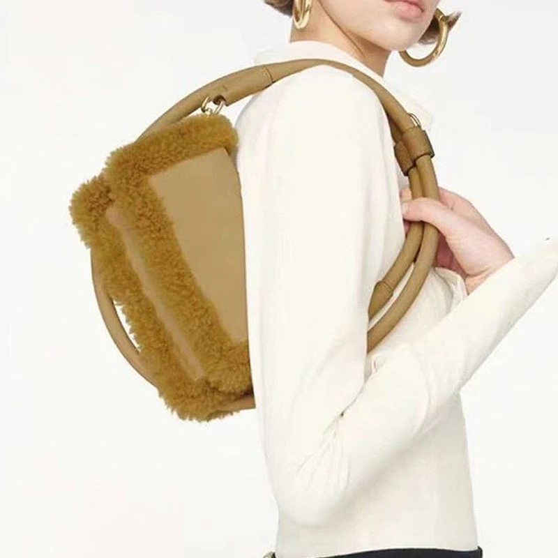 

Faux Suede Plush Shoulder Underarm Bags for Women Fashion Square Purses and Handbags 2021 Autumn Winter Female Crossbody Bag