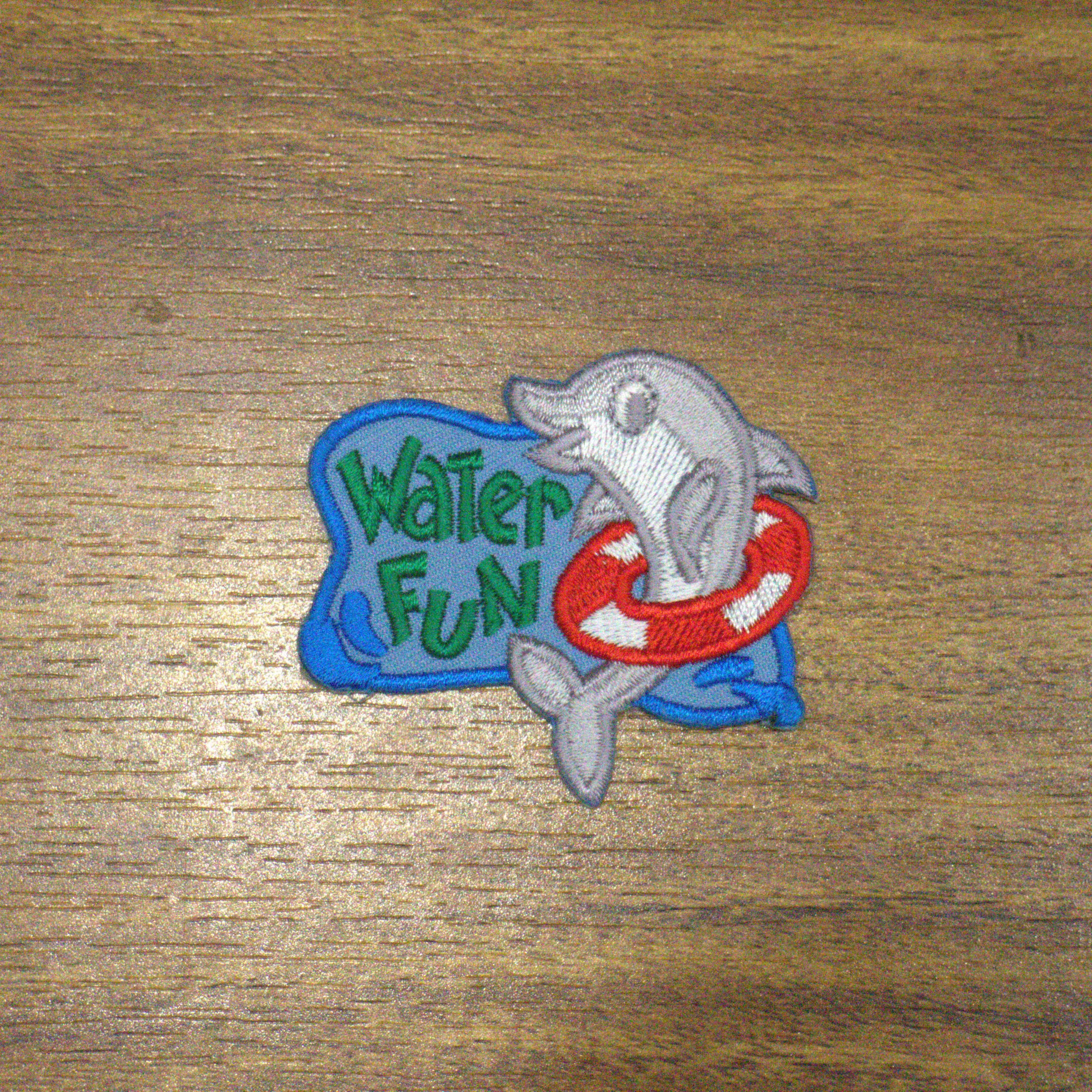 

Custom Embroidered Logo Name Patches for giveaway promotional gifts Iron Customized Embroidery Design Badges V